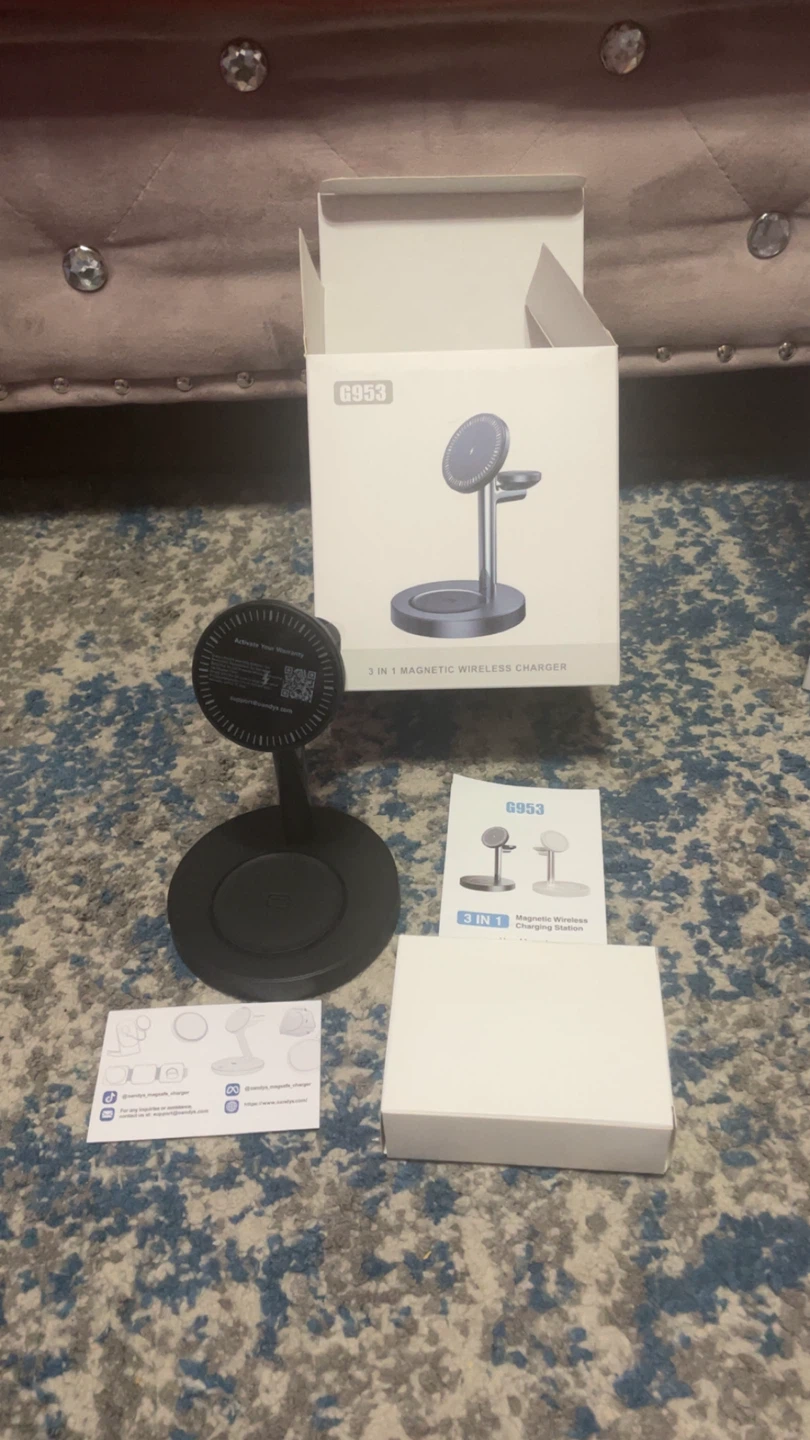 New 3 in 1 Magnetic Wireless Charger G953 - photo 3
