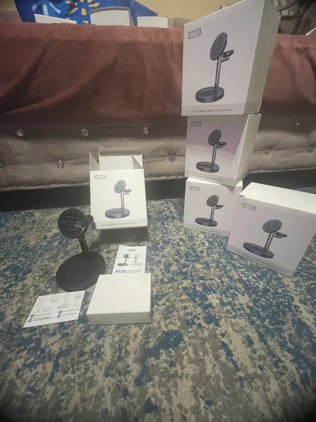 New 3 in 1 Magnetic Wireless Charger G953