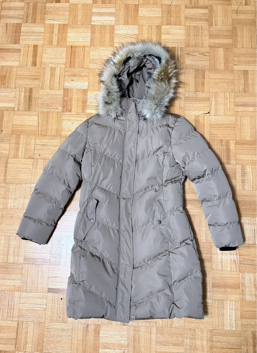 Puffer Coat - Size L