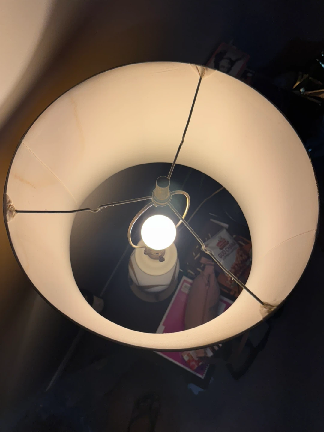Vintage Table Lamp - Beige Shade - photo 3