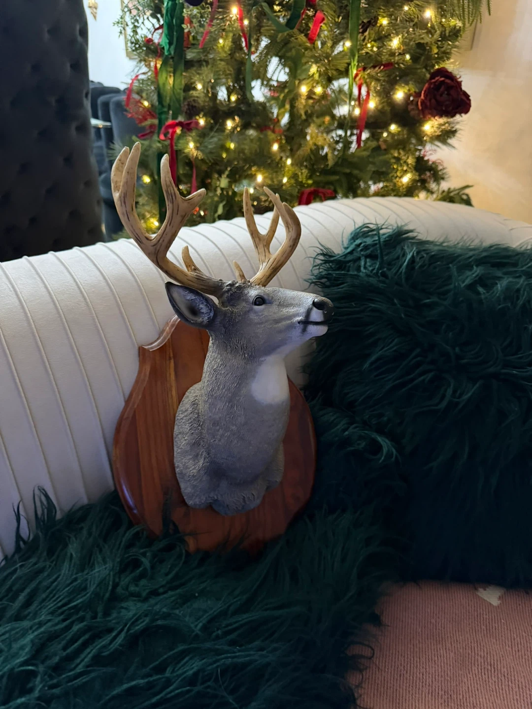 Deer Head Wall Mount - photo 3