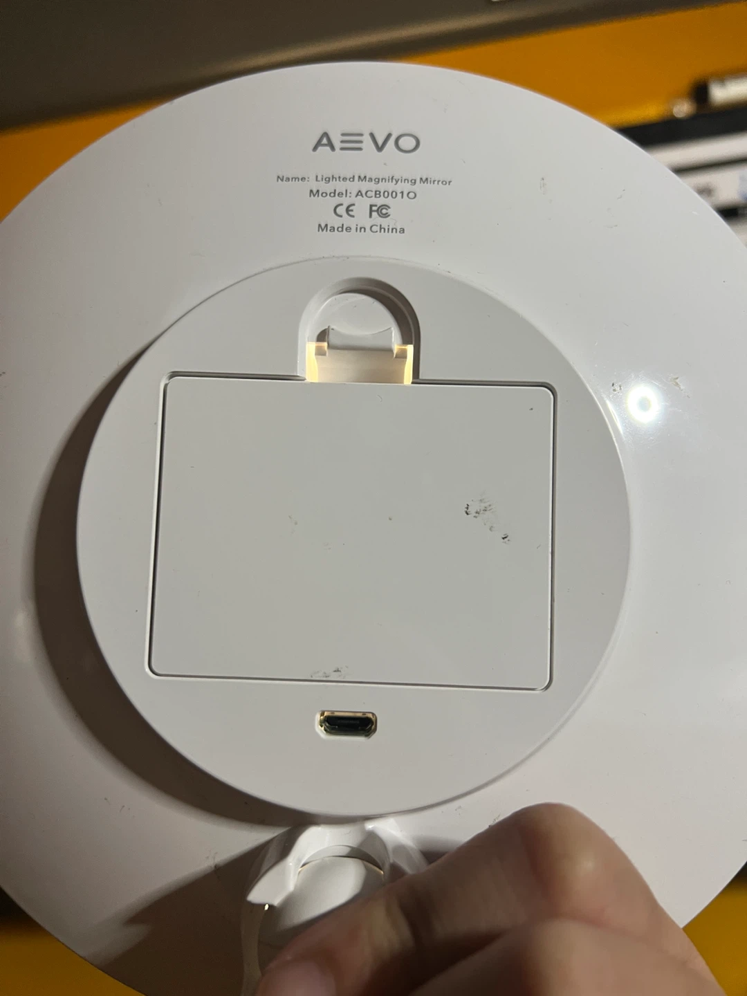 AEVO Lighted Magnifying Mirror - photo 5