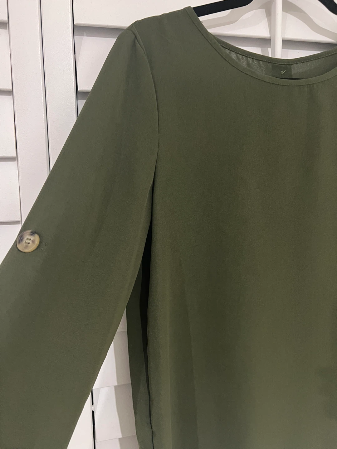 Olive Green Button-Back Blouse - photo 3