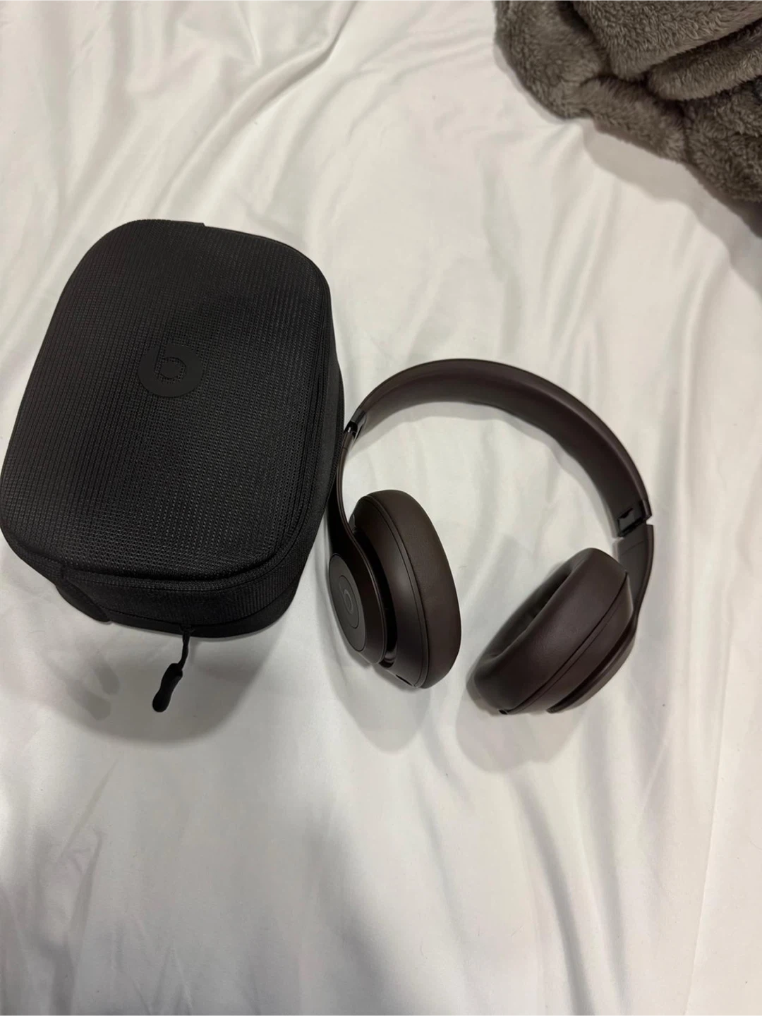 Beats Studio pro Wireless Headphones - Deep Brown - photo 3