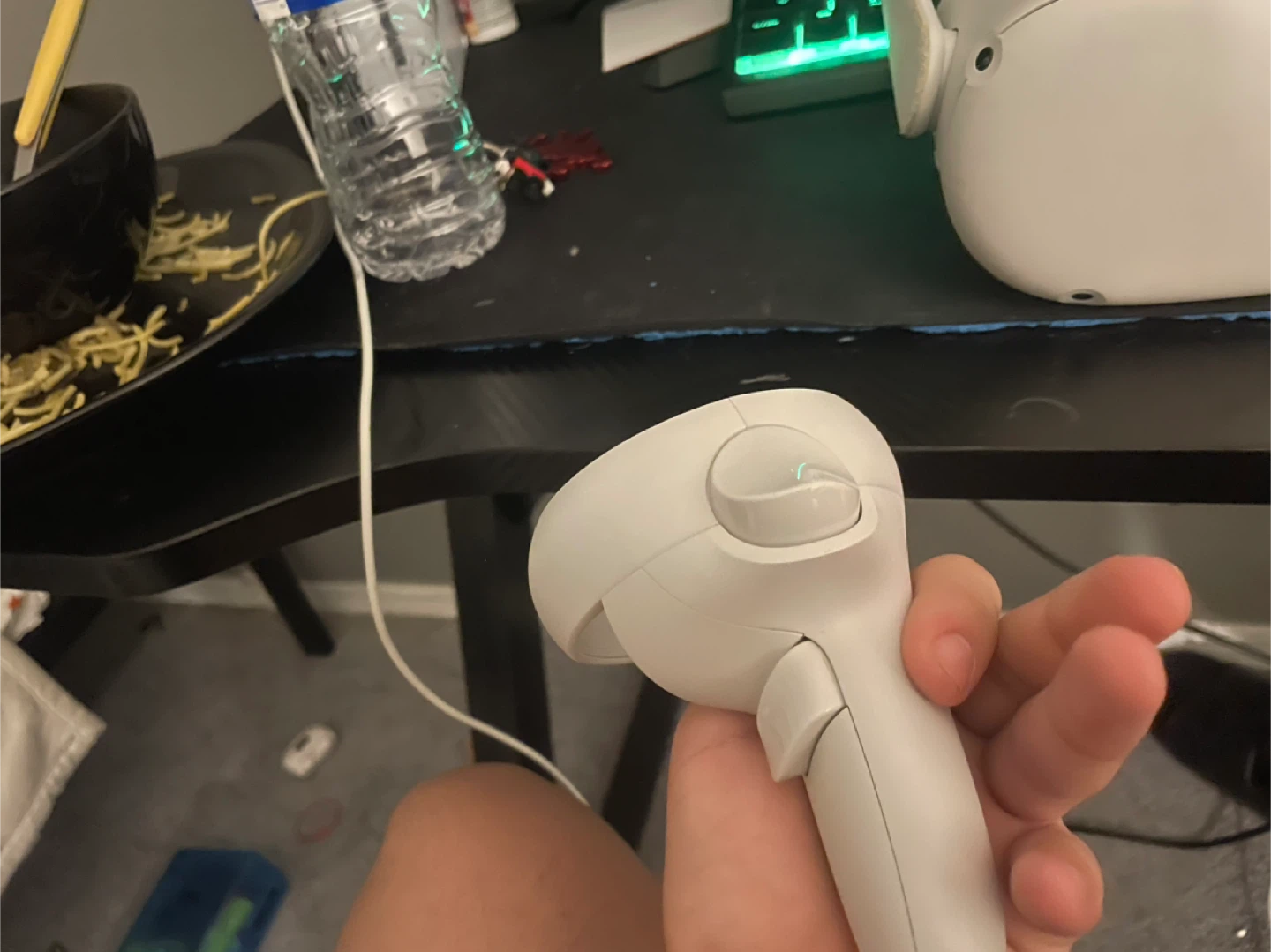 Meta Quest 2 VR Headset - photo 2