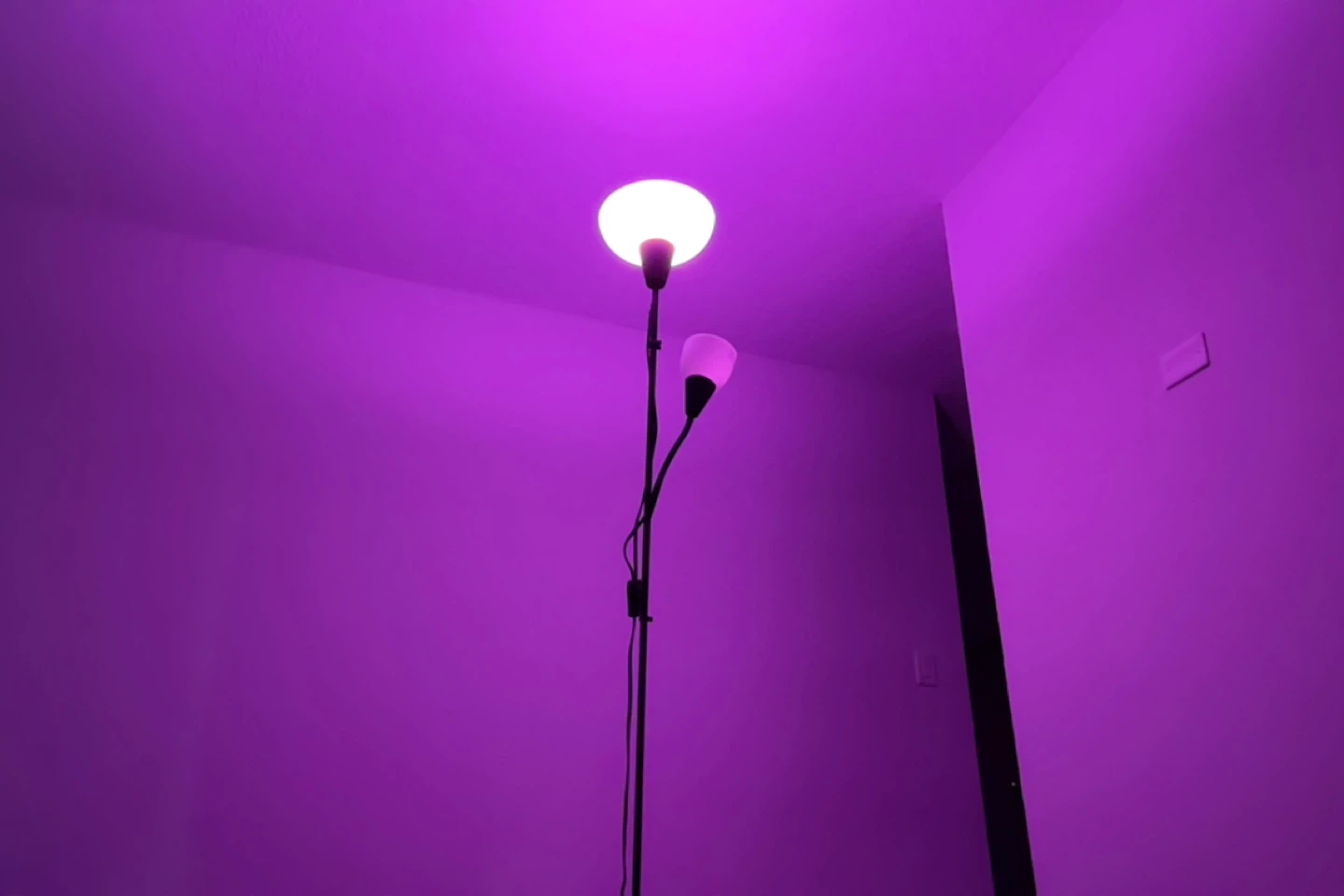 Ikea multicolour dimmable lamp with remote (9 different colours)