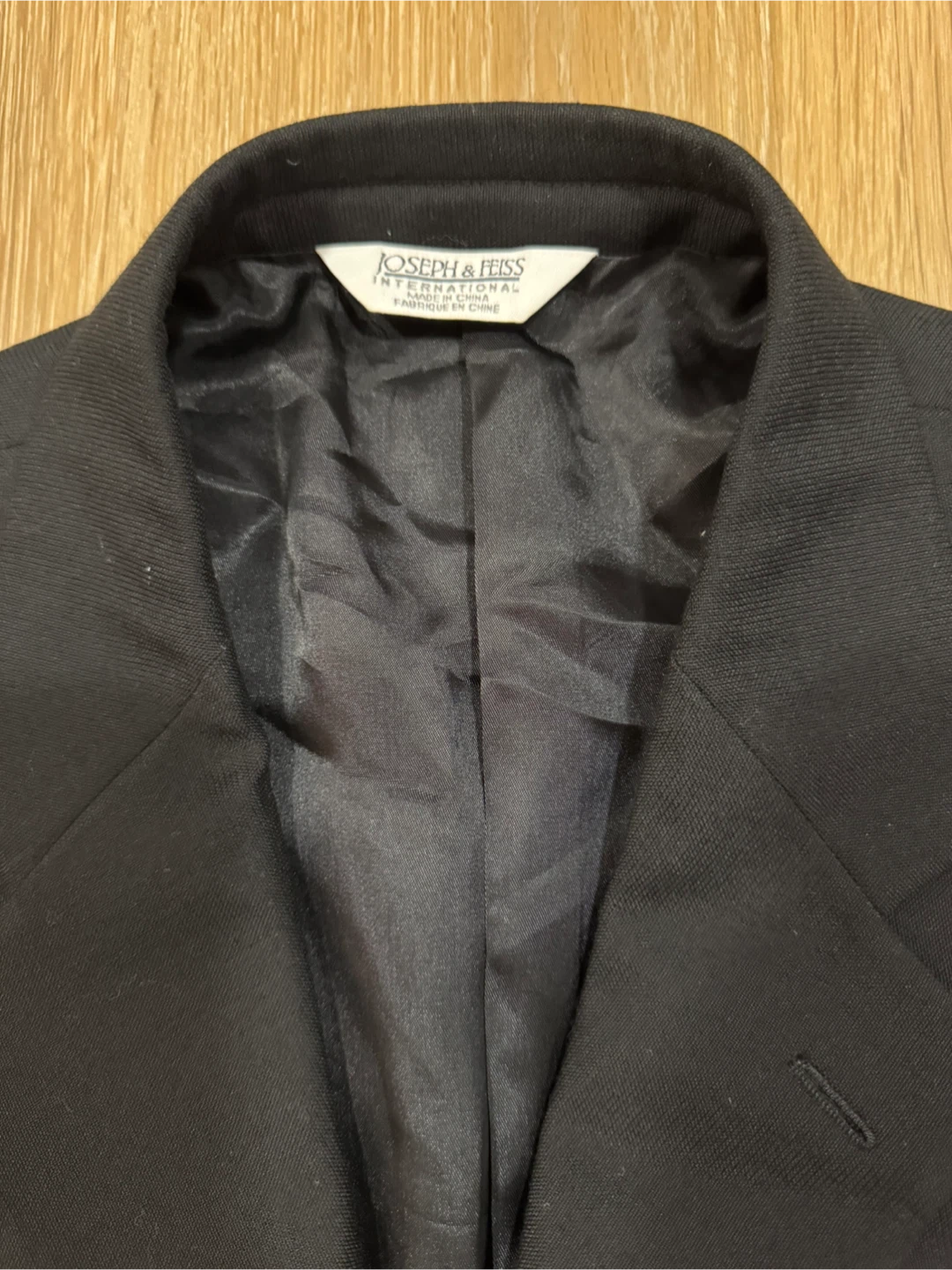 Joseph & Feiss Men’s Black Suit 42R/33x30 - photo 2
