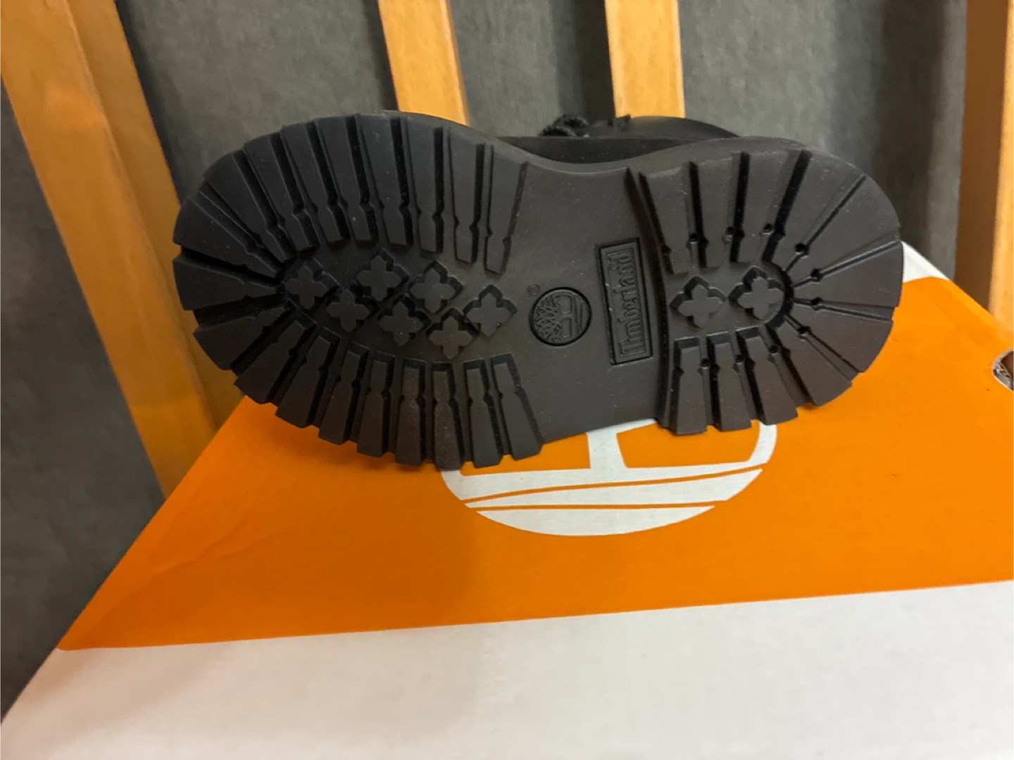 New Timberland Premium 6 inch Waterproof Boots - Toddler Size 4 - photo 3