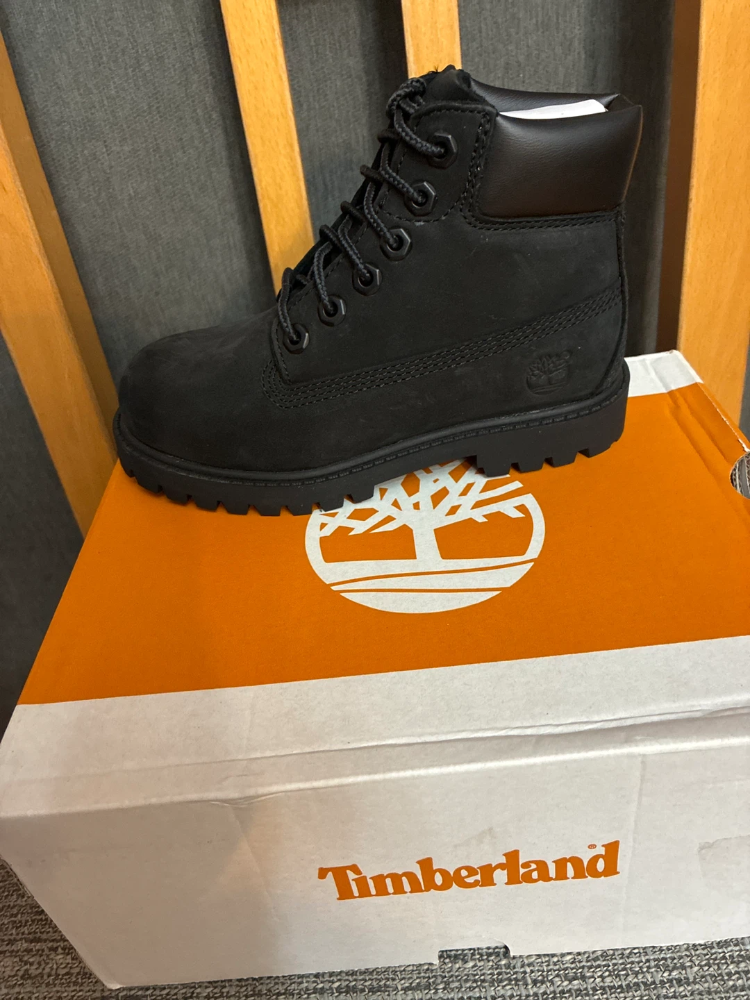 Timberland Premium kids Waterproof Boot, Size 11 - Black