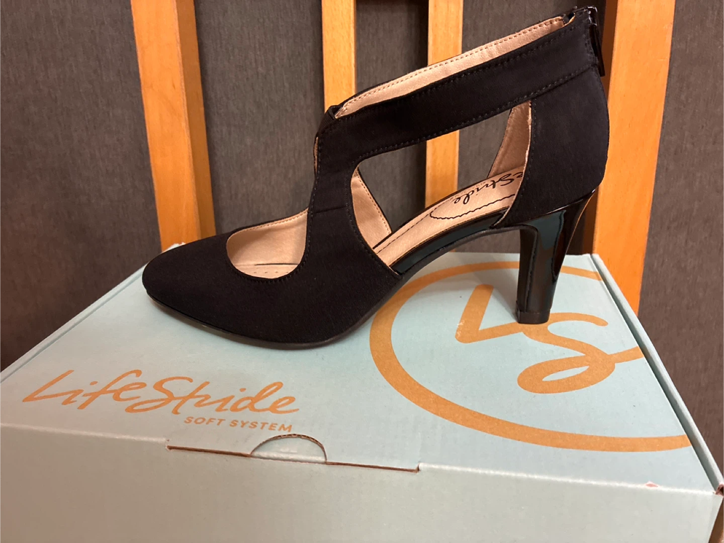 LifeStride Giovanna 2 Black Heels - Size 6M