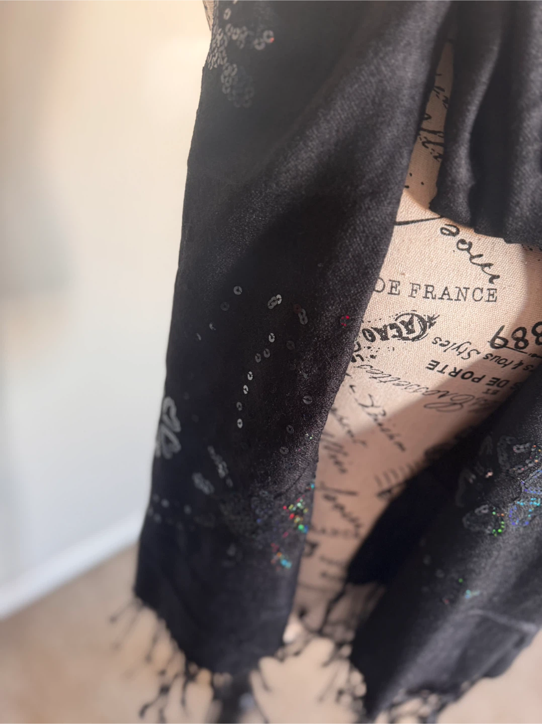 Peter Nygard Black Sequin Scarf - photo 2