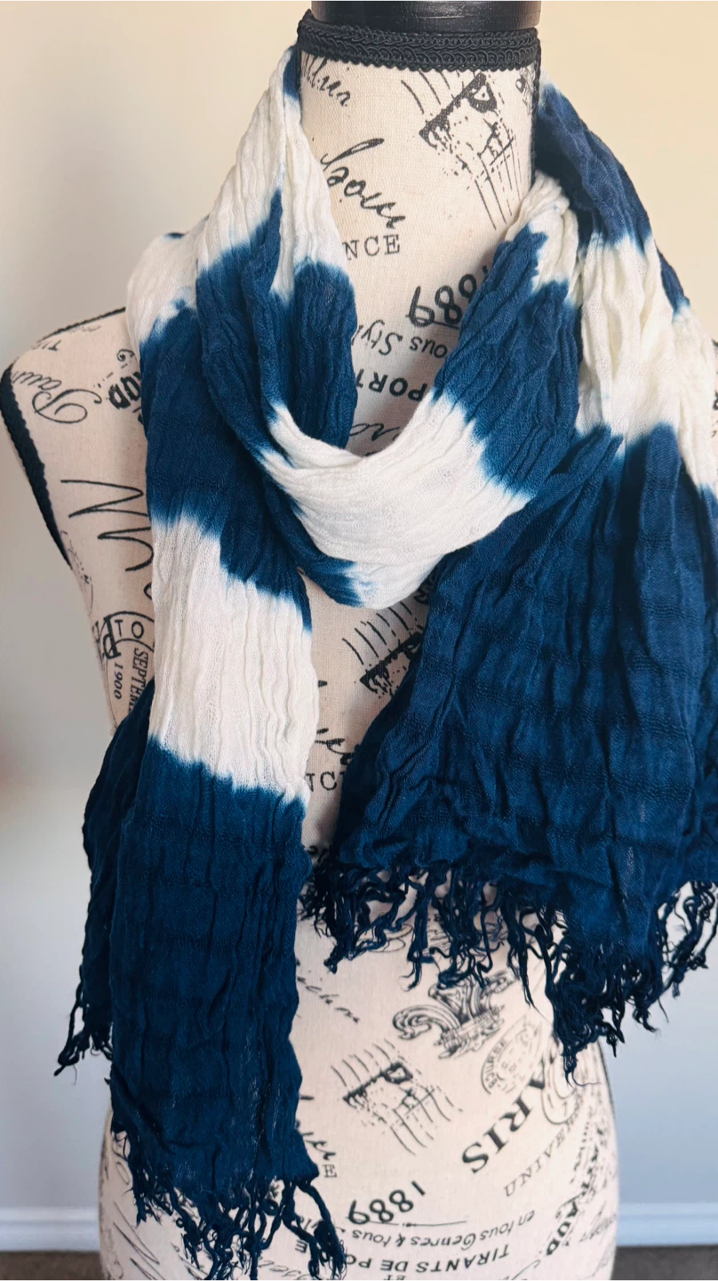 Blue and White Scarf - photo 2
