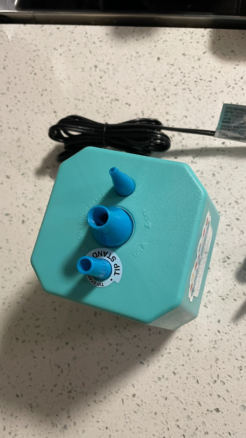 Balloon Inflator with 3 Nozzle Sizes - photo 3