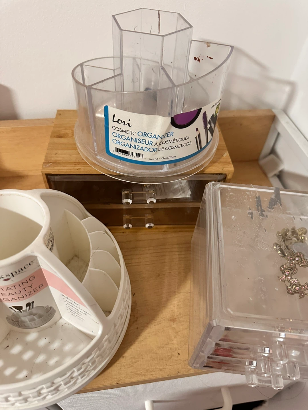 Lori Cosmetic Organizer