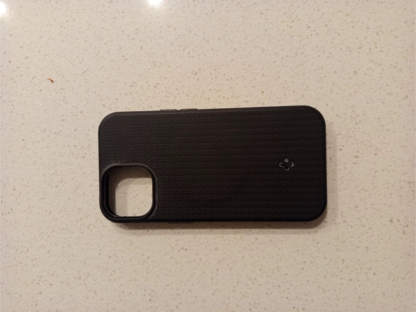 iPhone 13 128GB With case and privacy screen protector - photo 5