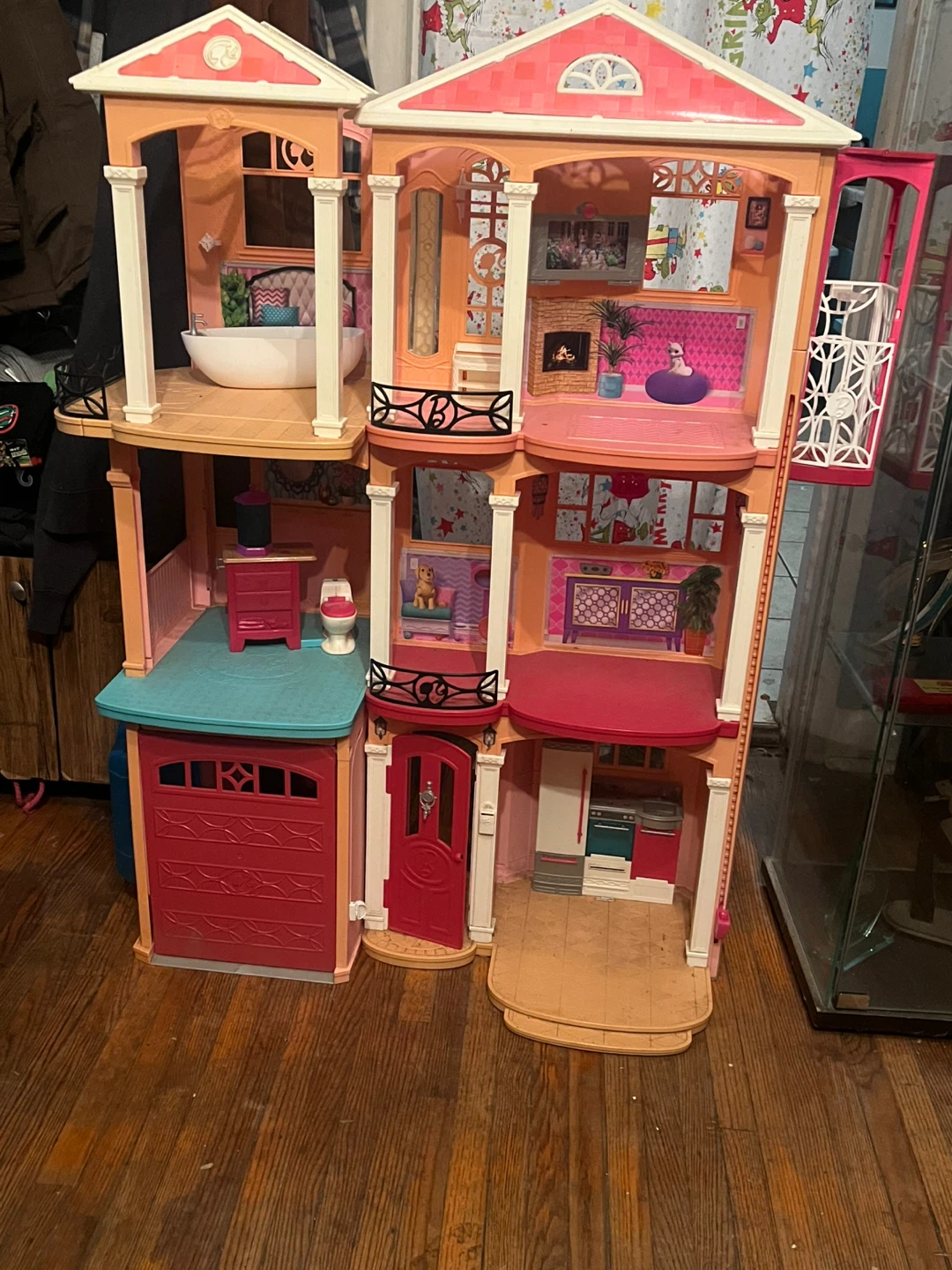 Barbie Dreamhouse Dollhouse
