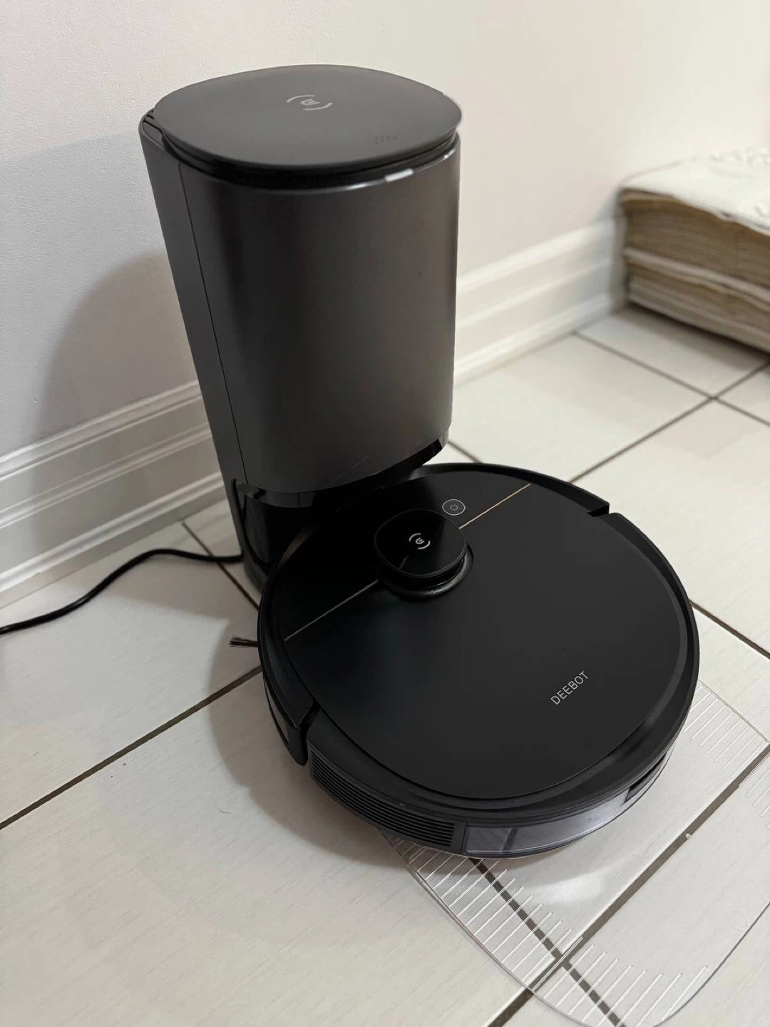 (1)ECOVACS DEEBOT N10 Max+ Robot Vacuum — Auto-Empty Station 🚀