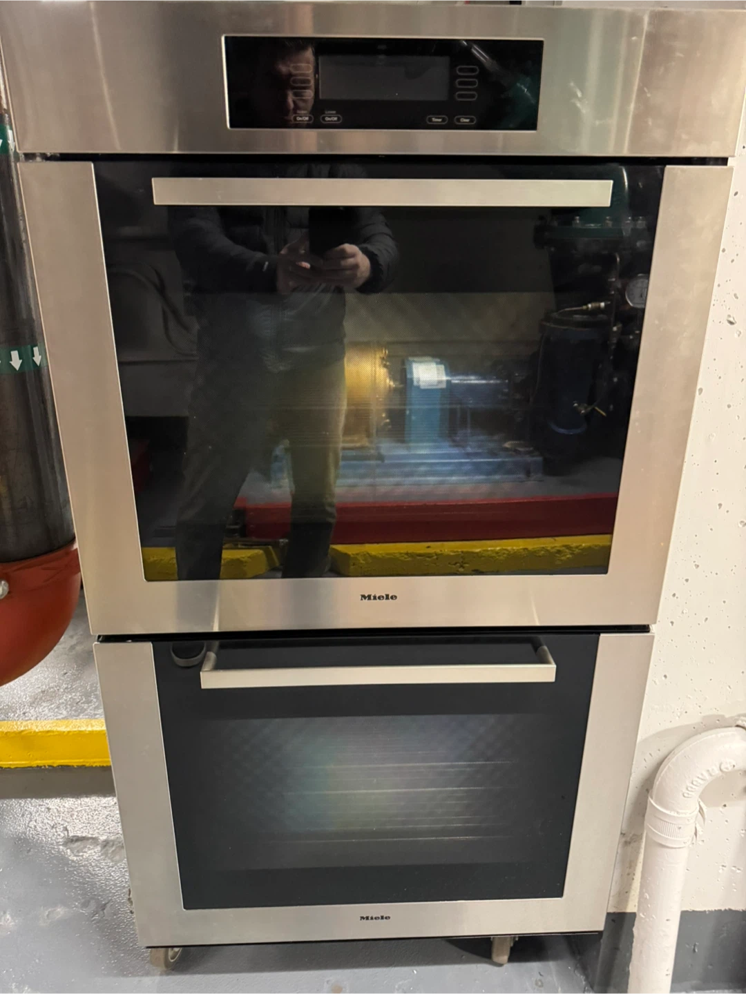 Miele H4990BP2 Double Oven
