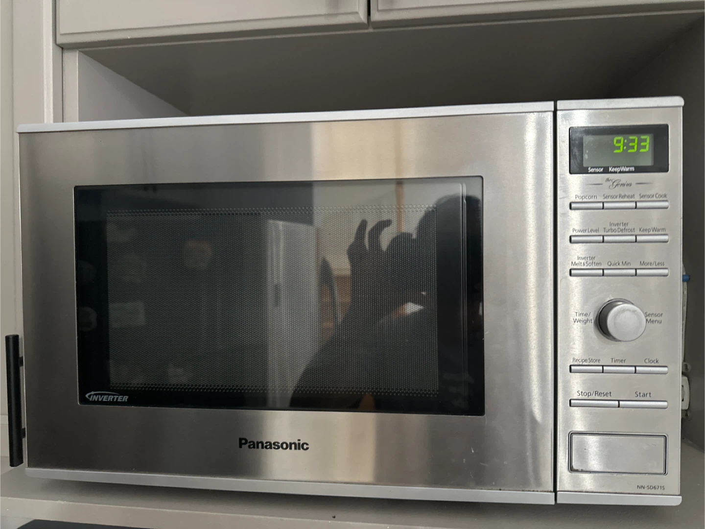 Panasonic Inverter Microwave NN-SD671S