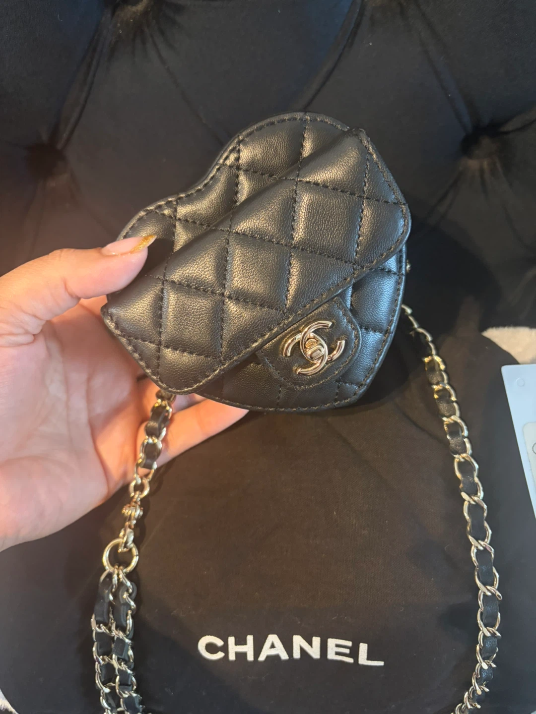 Chanel Heart Bag Black/Burgundy - photo 3