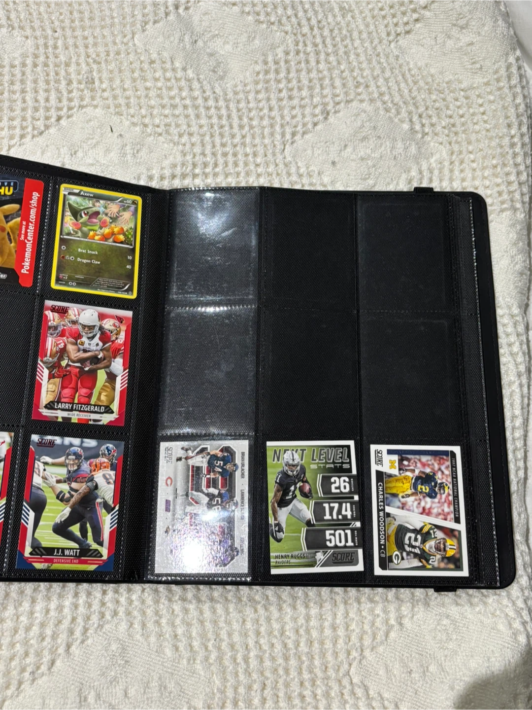 Ultra Pro Trading Card Binder - Black - photo 2