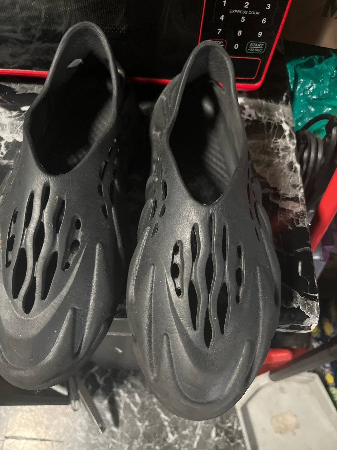 Black Foam Runner Shoes