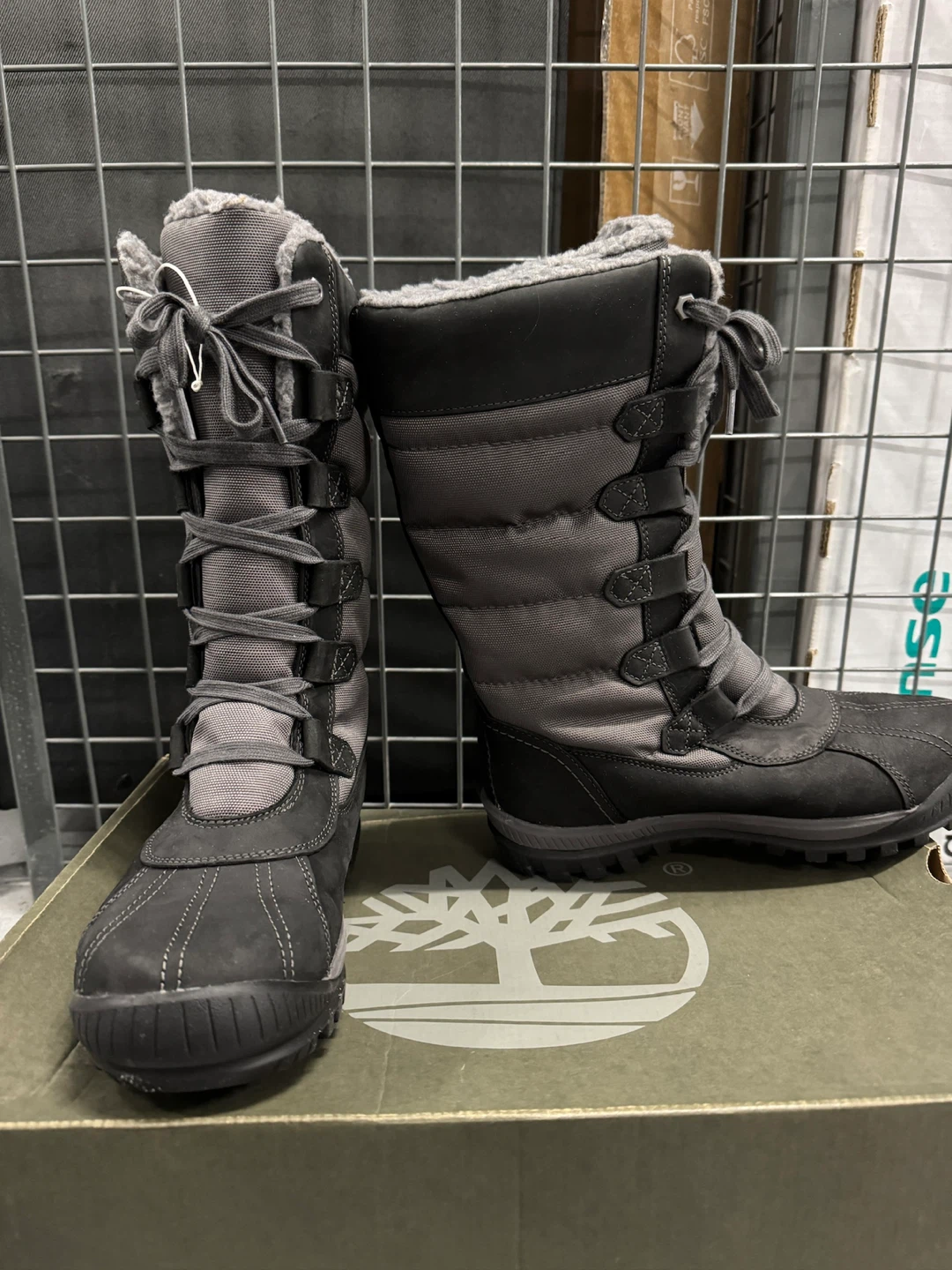 Timberland Mt Hayes Women's Boots Size 8 - photo 2