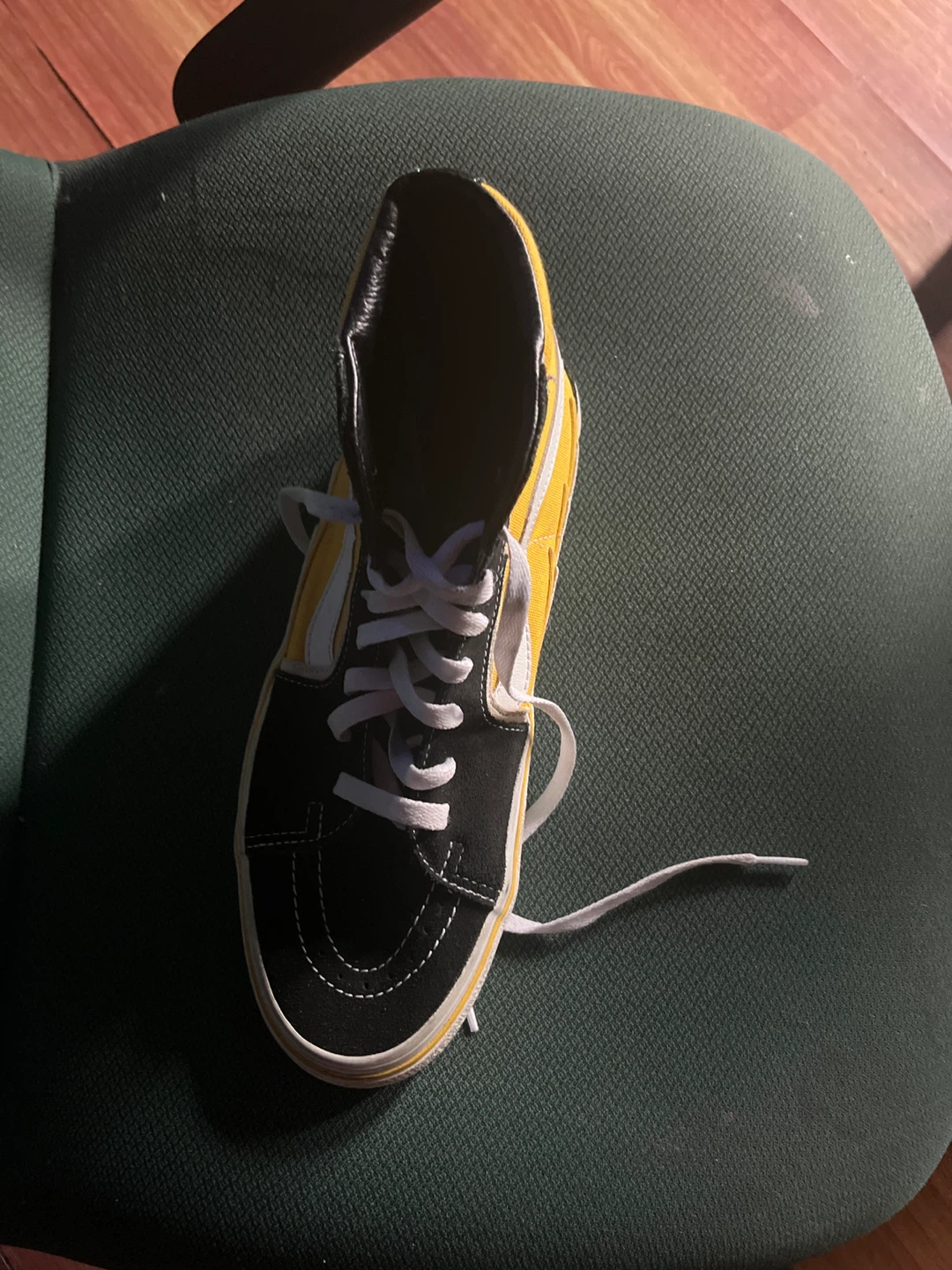 Vans Sk8-Hi Black/Yellow Sneaker