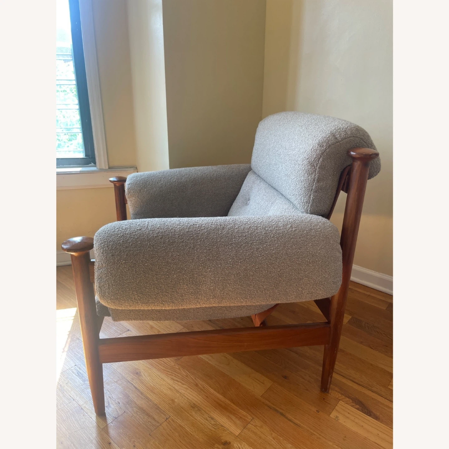 Soho Home Otis Armchair, Italian Boucle Mushroom - photo 4