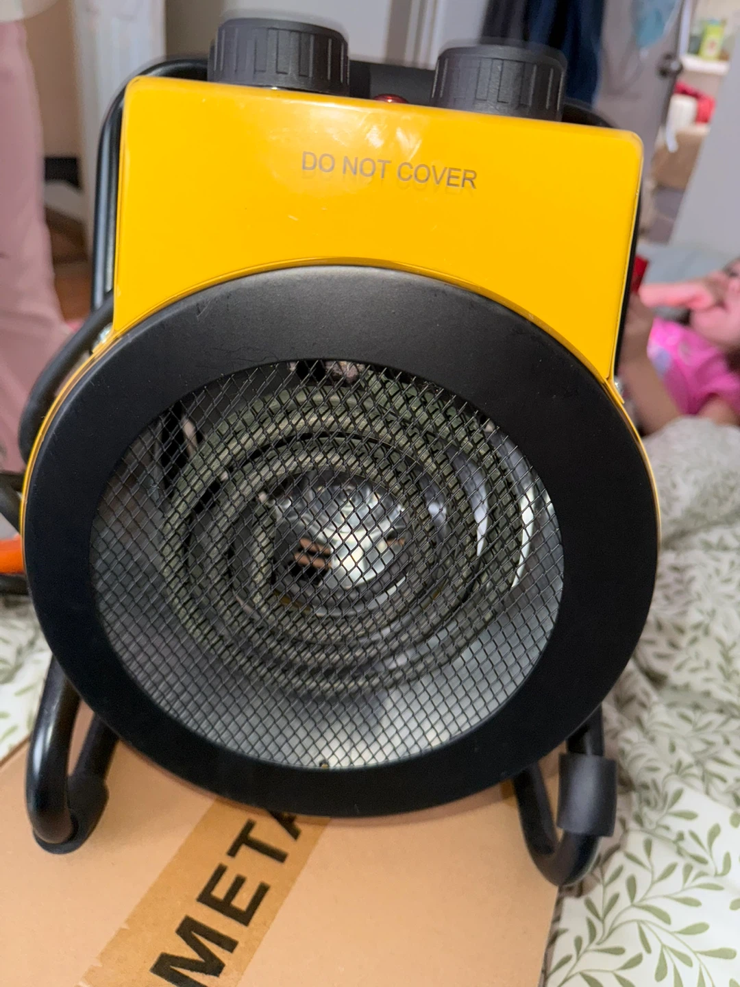 Yellow 1.5kW Space Heater