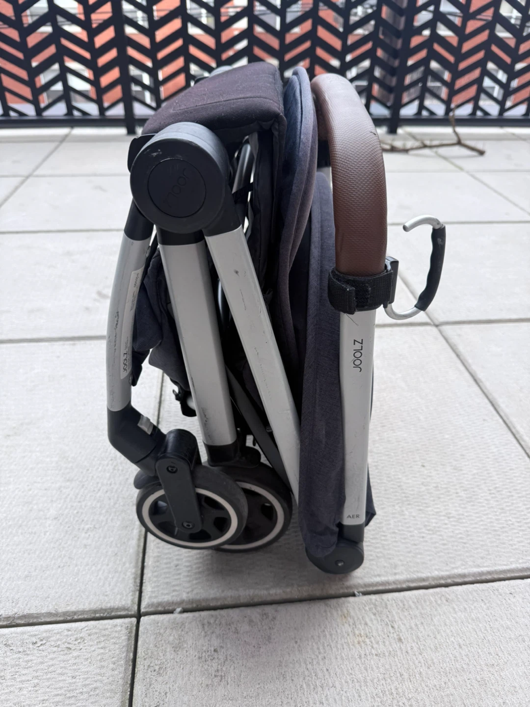 Joolz Aer+ Classic Lightweight Travel Stroller - photo 2