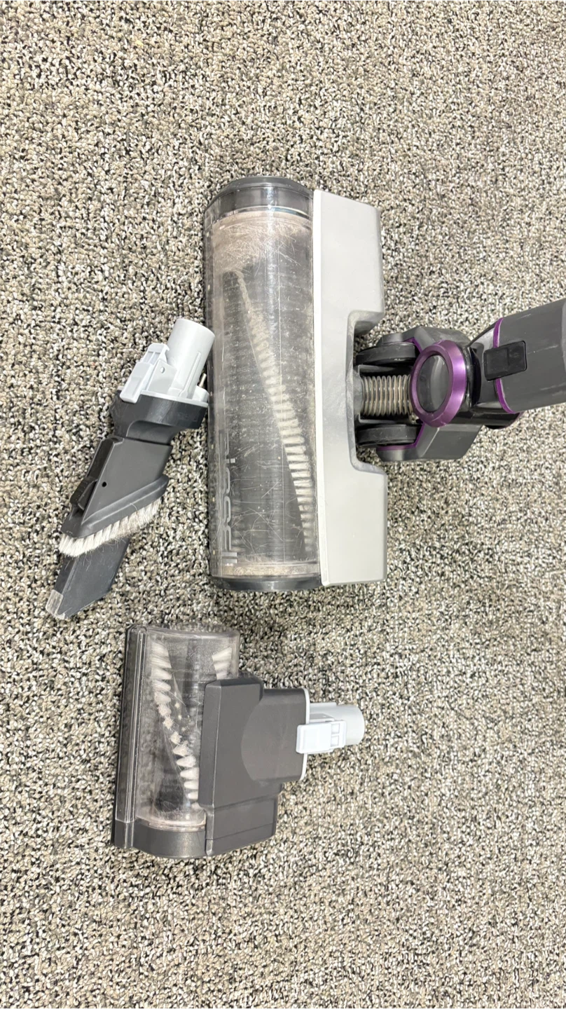 Bissell Cordless Vacuum - Lightweight & Powerful - photo 3