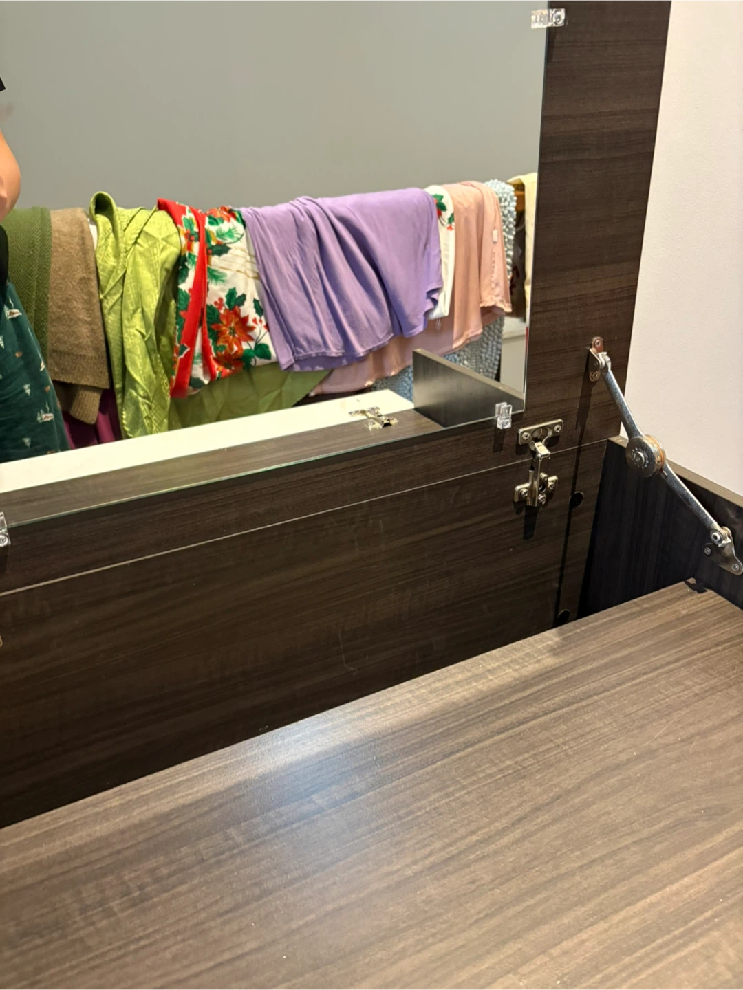 Dark Brown Vanity Table - photo 2