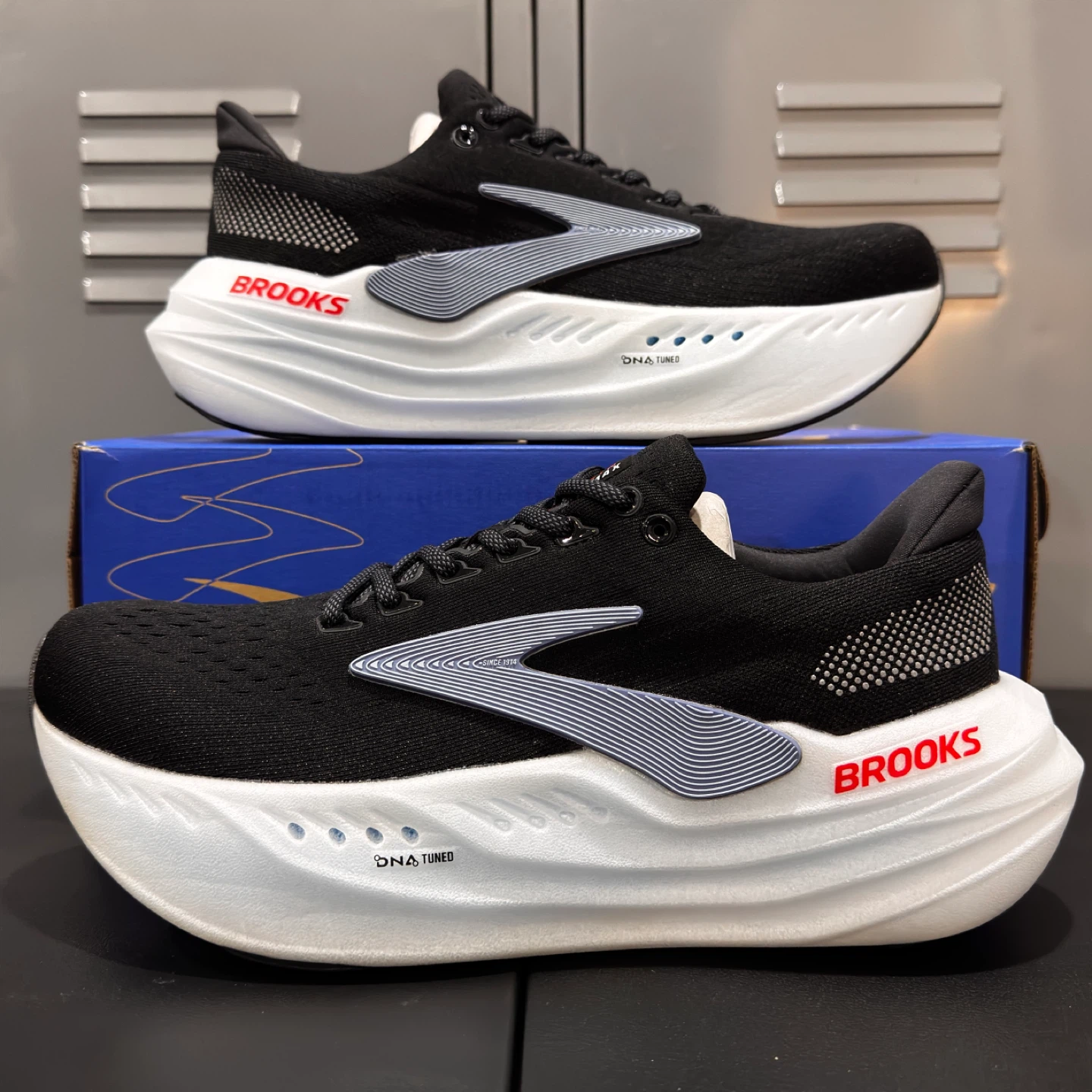 Brooks Glycerin Max Running Shoe -Men’s Size 9.5