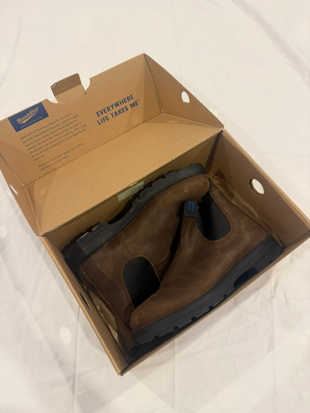 Blundstone 585 Leather Chelsea Boots, Size 9.5 - photo 2