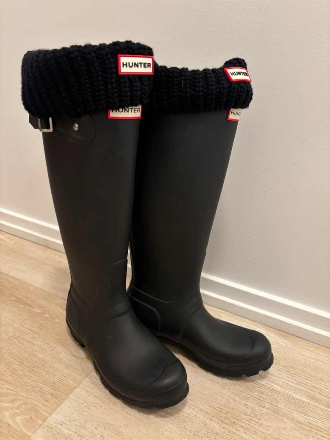 Hunter Original Tall Boots with Knit Lining - Size US 6