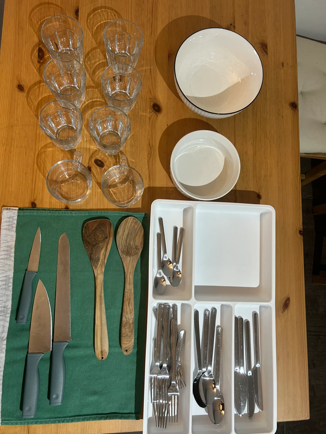 Kitchen Utensils Set - Knives, Spoons, Bowls, Glasses, Cutlery - photo 2