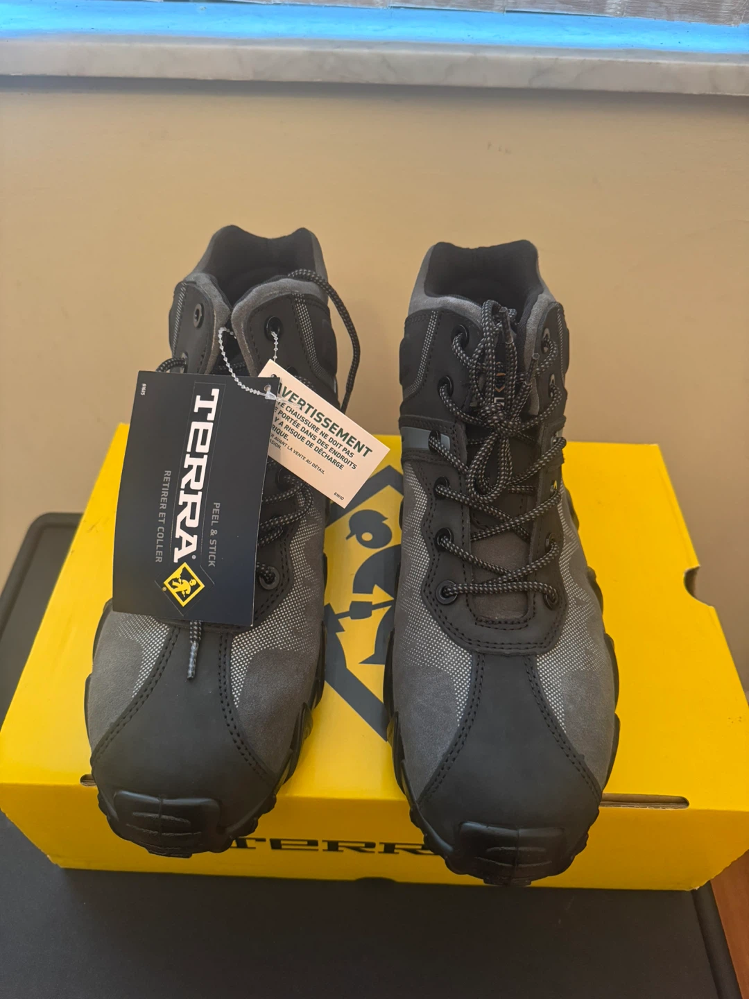 Safety boots for sale!! Brand New