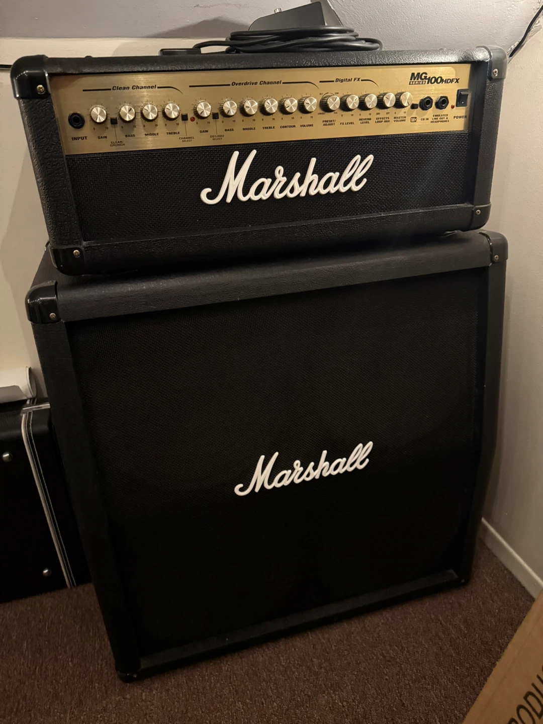 Marshall MG100HDFX Amplifier Head & Speaker Cabinet