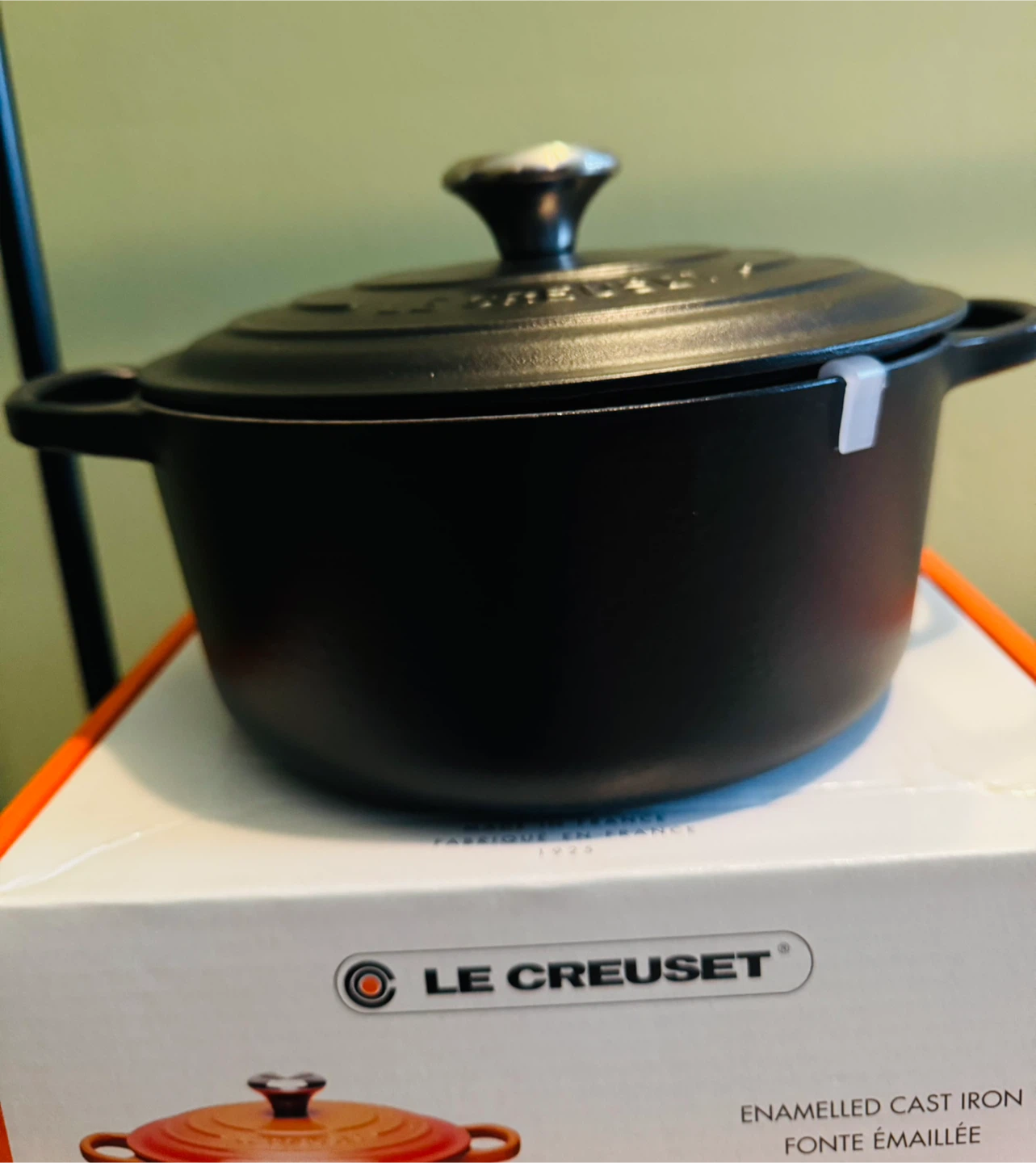 Le Creuset 4.2. Liquorice  Signature Round Dutch Oven - photo 4