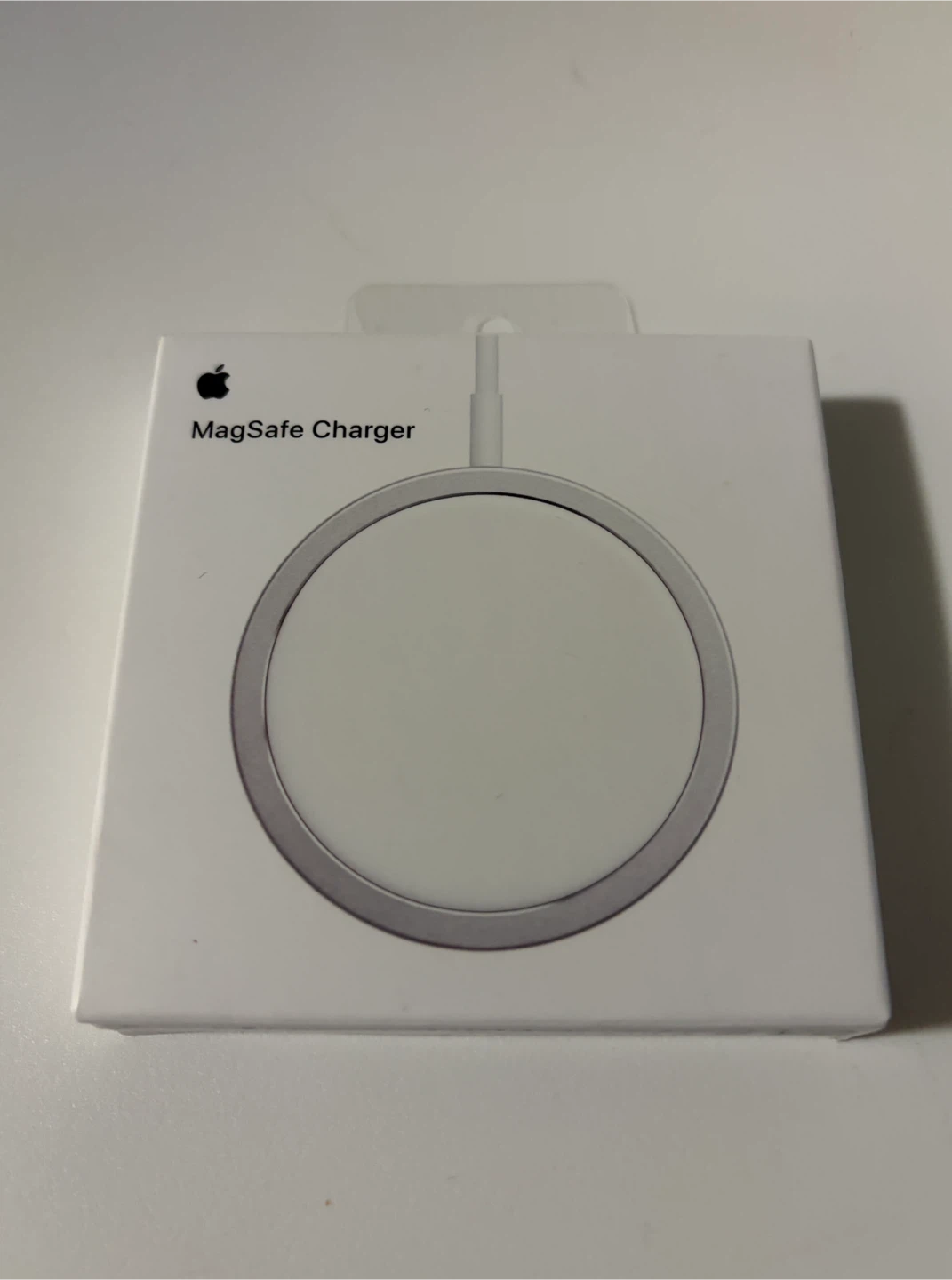 New Apple MagSafe Charger