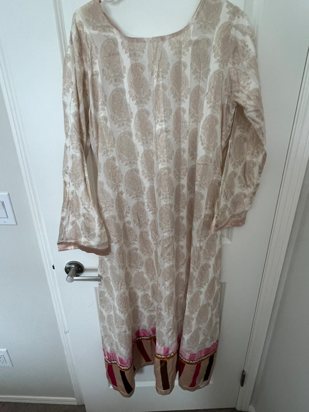 Cream & Beige Embroidered Kurti Dress BRAND SANA SAFINAZ - photo 3