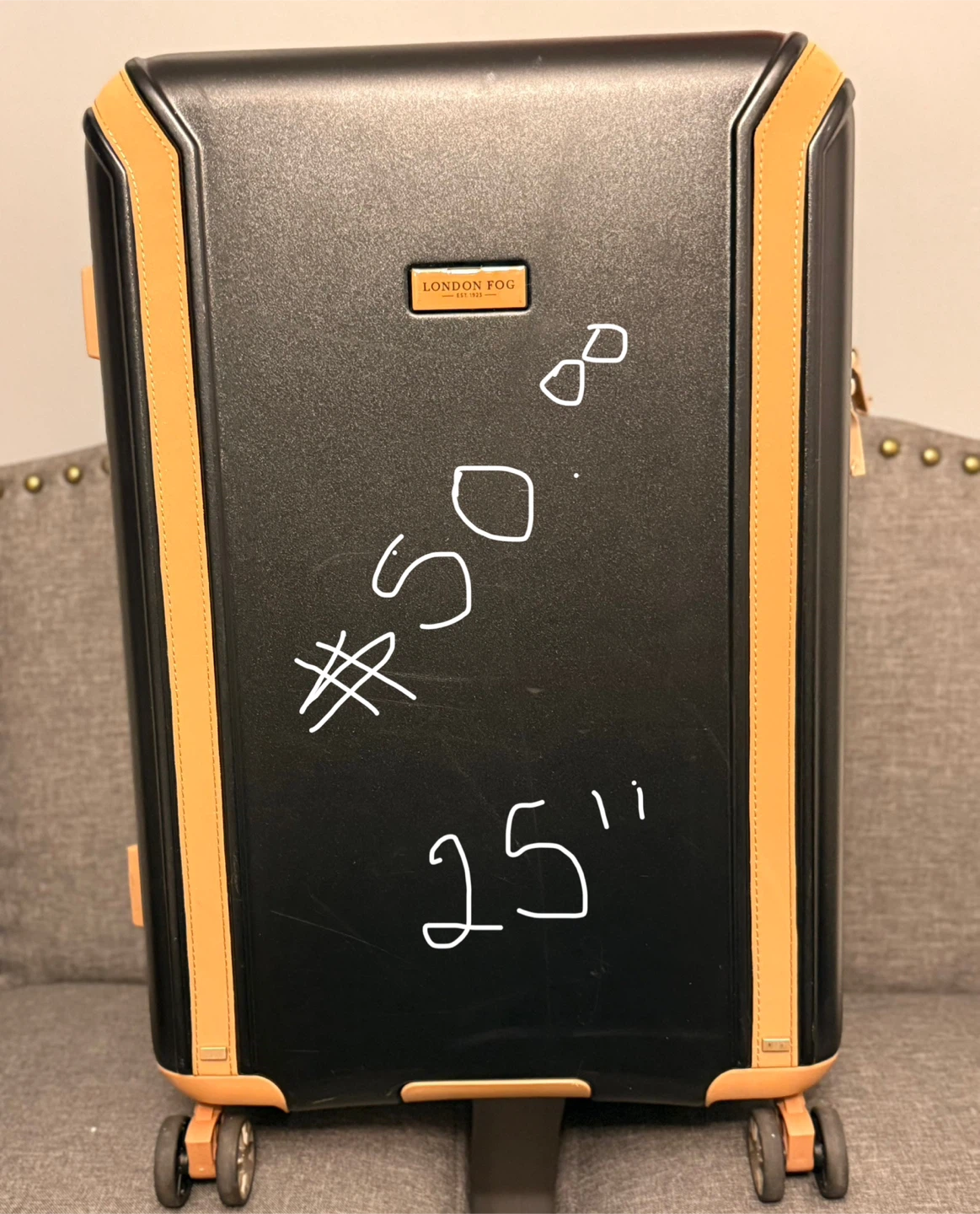 London Fog Luggage - 25 inch