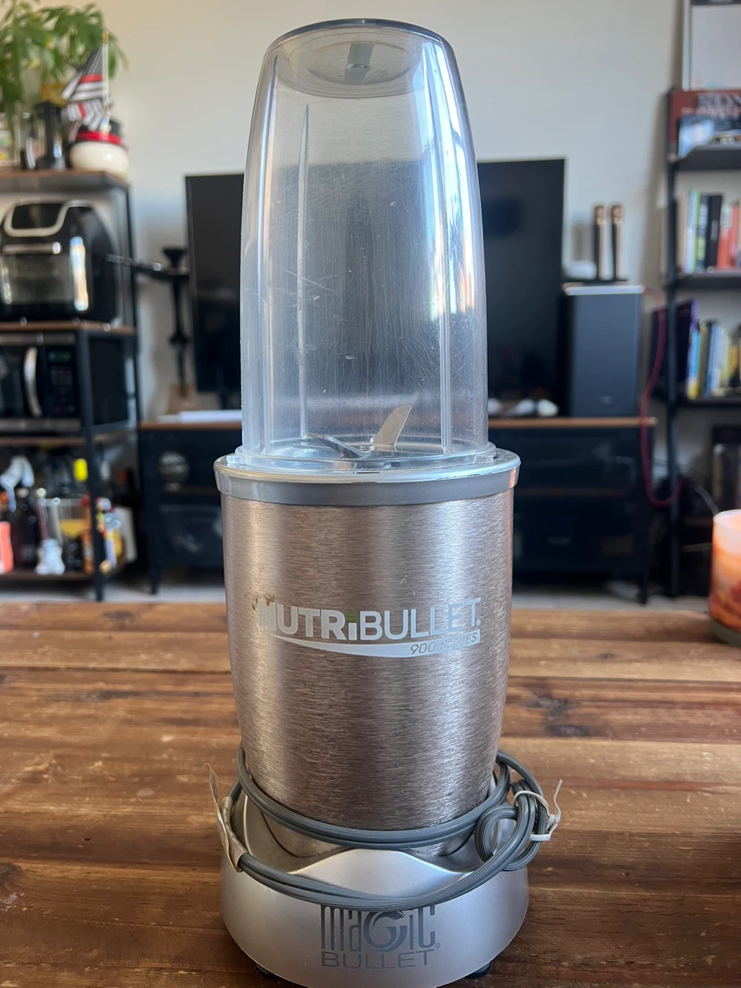 NutriBullet 900 Series Blender