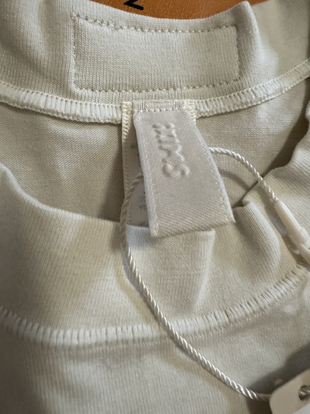 SKIMS Essential Crew Neck Tee - Bone XXS
