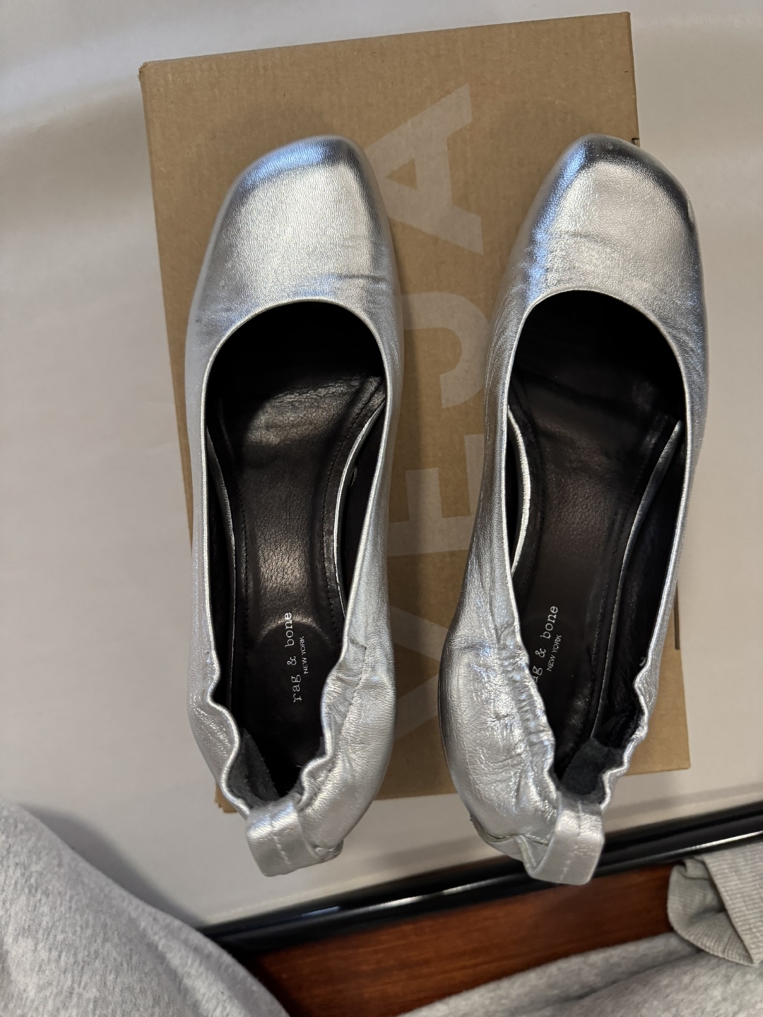 Rag & Bone Silver Leather Flats - Size 36.5