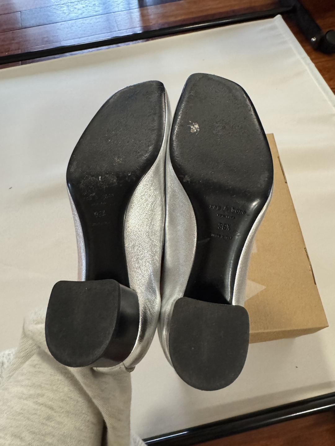 Rag & Bone Silver Leather Flats - Size 36.5 - photo 3