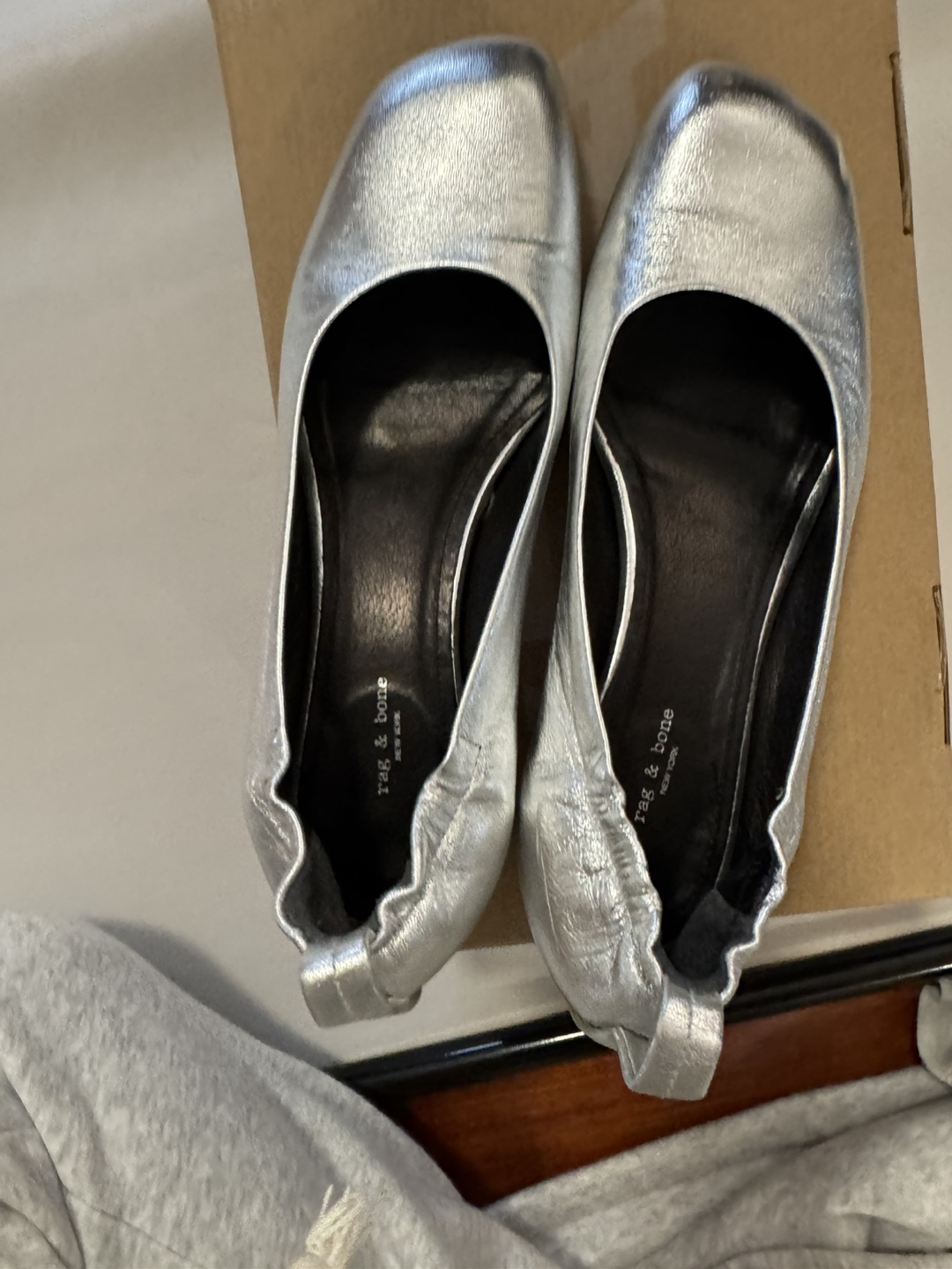 Rag & Bone Silver Leather Flats - Size 36.5 - photo 2