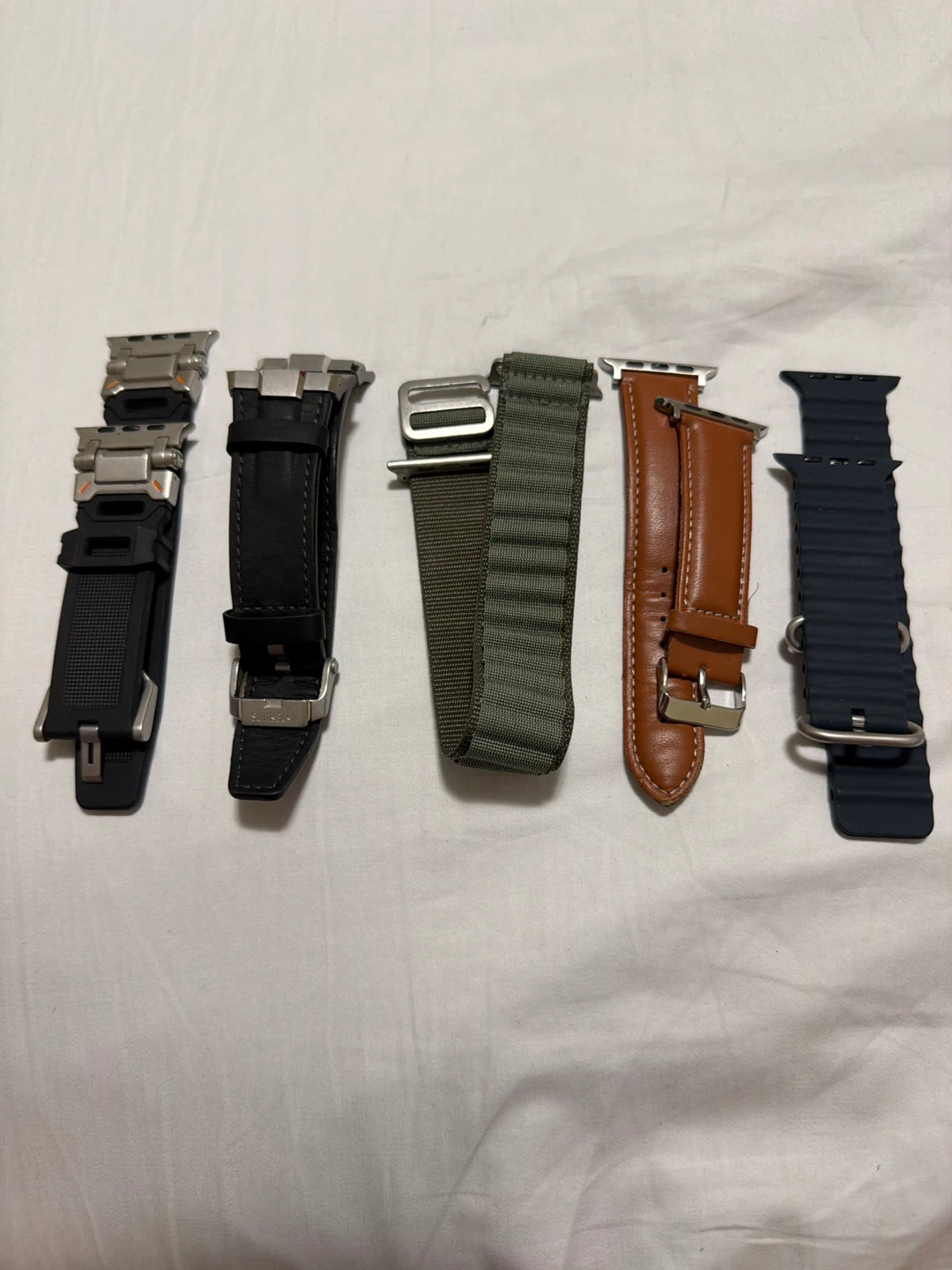 Apple Watch Ultra 1 with Extra Bands - photo 4