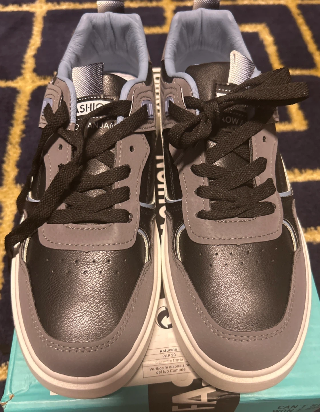 Fashion Sneakers - Black/Gray